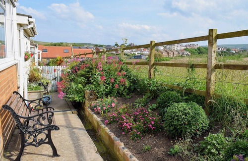 Staithes Cottage | 2 bedroom accommodation in Cowbar, near Staithes