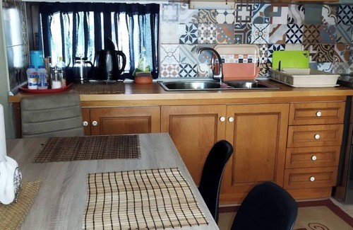 Stavroupoli Apartment | 2-bedroom a living room apartment with yard and parking stasion at Thessaloniki