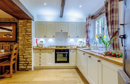 Didmarton Cottage | 2 bedroom accommodation in Lower Kilcot, near Wotton-under-Edge