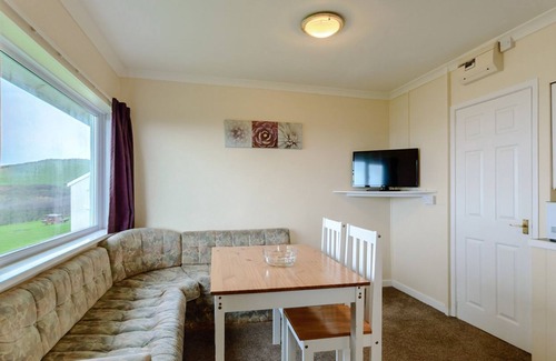 Aberaeron Ski Chalet | 2 bedroom accommodation in Gilfach-Yr-Halen