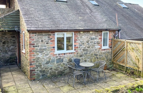 Bromlow Cottage | 2 bedroom accommodation in Bishops Castle