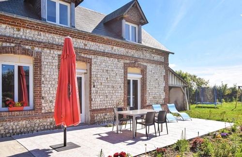 Therouldeville House | 2 bedroom accommodation in Therouuldeville