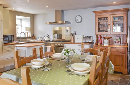 Corrie Cottage | 2 bedroom accommodation in Corrie, Isle of Arran