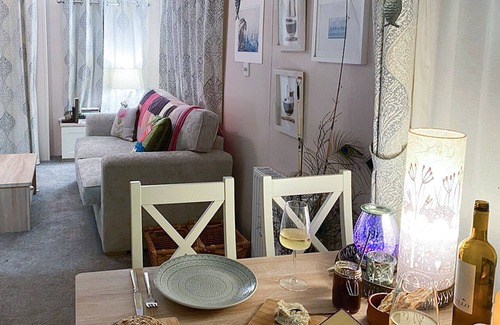 Weybourne Cottage | 2 bedroom accommodation in Kelling Heath