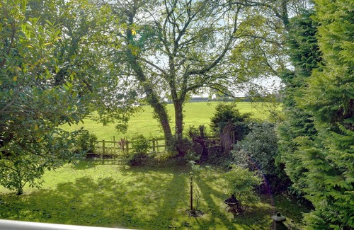Wiseman's Bridge Cottage | 2 bedroom accommodation in near Kilgetty