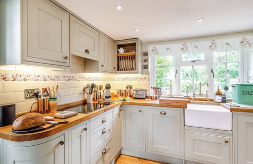 Thornton-le-Moor Cottage | 2 bedroom accommodation in Thornton-le-Moor, near Northallerton
