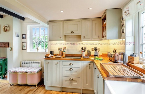 Thornton-le-Moor Cottage | 2 bedroom accommodation in Thornton-le-Moor, near Northallerton