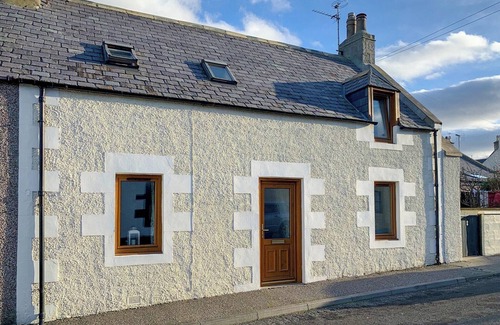Buckie Cottage | 2 bedroom accommodation in Portknockie