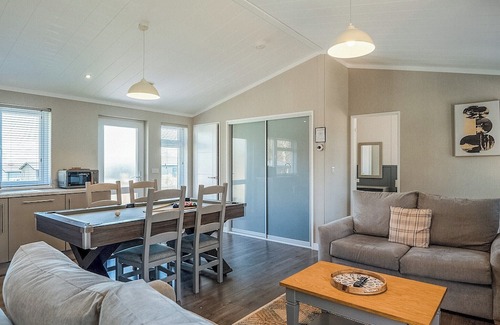 Raywell Ski Chalet | 2 bedroom accommodation in Raywell, Beverley