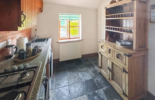 Evershot Cottage | 2 bedroom accommodation in Evershot, near Dorchester