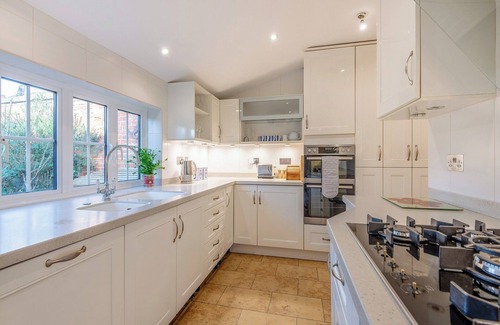 Edenbridge Cottage | 2 bedroom accommodation in Edenbridge
