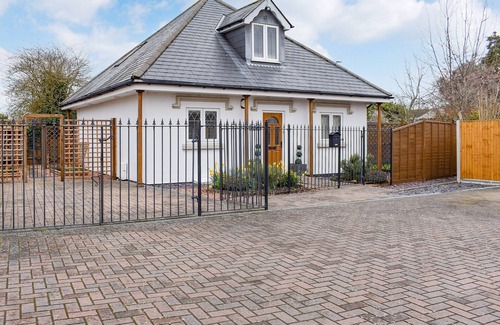 Portsmouth Cottage | 2 bedroom accommodation in Portsmouth