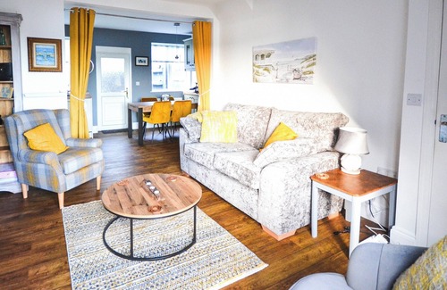 Appledore Cottage | 2 bedroom accommodation in Appledore