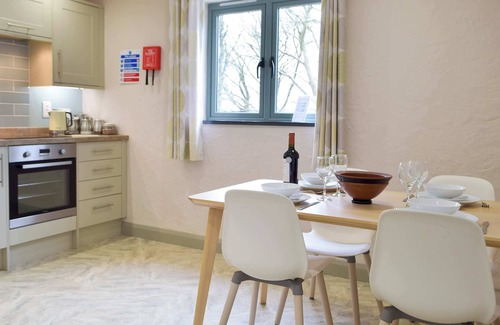 Dwrbach Cottage | 2 bedroom accommodation in Dwrbach, near Fishguard