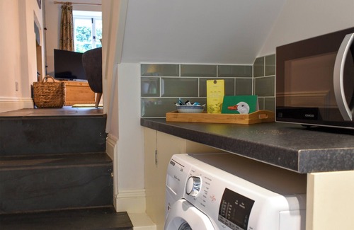 Haverthwaite Cottage | 2 bedroom accommodation in Low Wood, near Ulverston