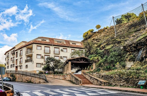La Iruela Apartment | 2 bedroom accommodation in La Iruela
