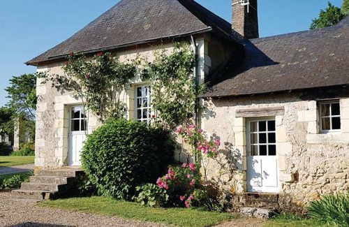 Noyant-Villages House | 2 bedroom accommodation in Breil