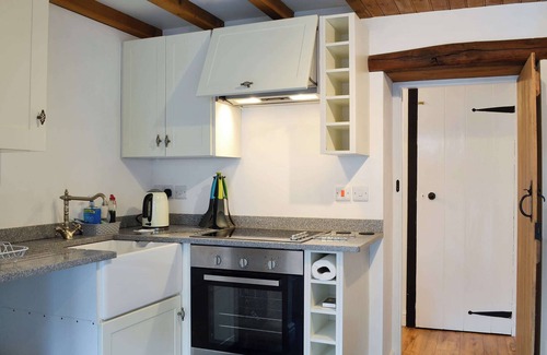 Llanfair Talhaiarn Cottage | 2 bedroom accommodation in Llanfairtalhaiarn, near Abergele