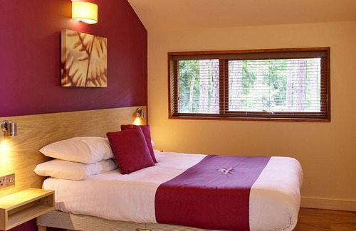 Ardgartan Cabin | 2 bedroom accommodation in Arrochar, Argyll and Bute