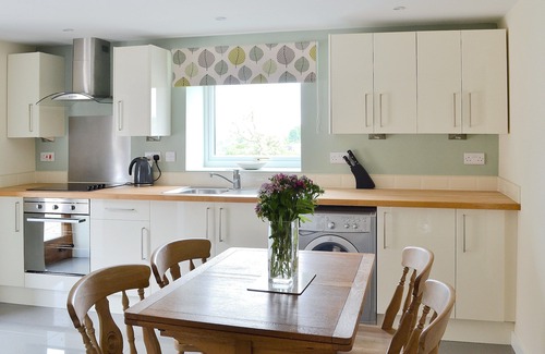Forsbrook Cottage | 2 bedroom accommodation in Wetley Rocks, near Cheddleton