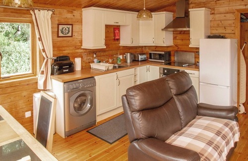 Inverness Cottage | 2 bedroom accommodation in Redfield