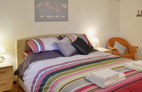 Rochester Cottage | 2 bedroom accommodation in Cooling, near Rochester