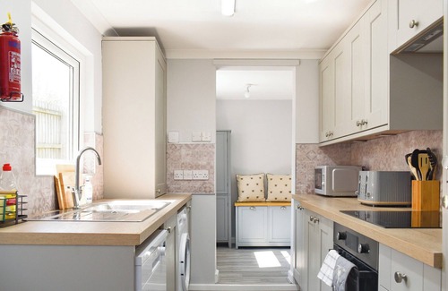 Weymouth Cottage | 2 bedroom accommodation in Weymouth