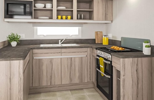 Ningwood House | 2 bedroom accommodation in Newbridge, Nr Yarmouth