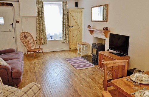 Baycliff Cottage | 2 bedroom accommodation in Baycliff