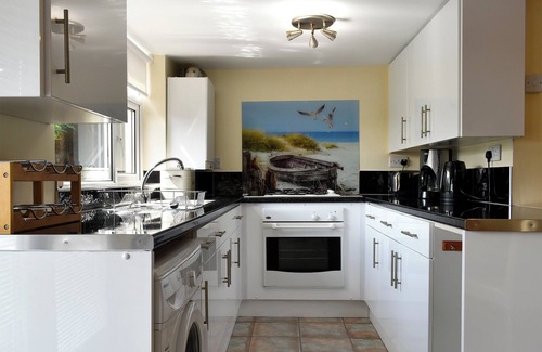 Fairlight Cottage | 2 bedroom accommodation in Fairlight, near Hastings