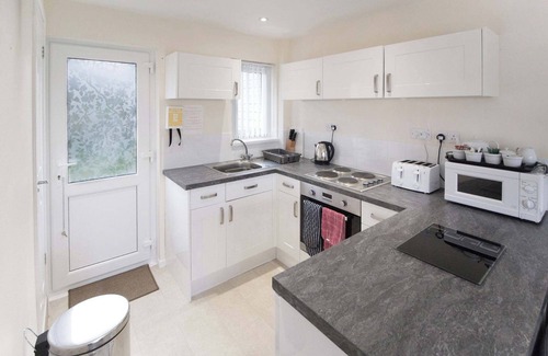 Seaview Cottage | 2 bedroom accommodation in Seaview