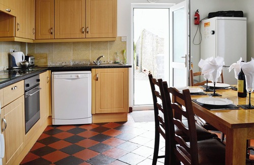 Tavernspite Cottage | 2 bedroom accommodation in Red Roses, near Tenby