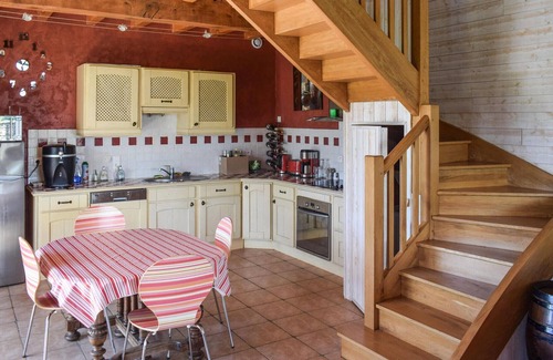 Aramits House | 2 bedroom accommodation in Aramits