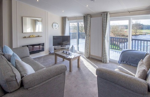 Annan Cabin | 2 bedroom accommodation in Annan
