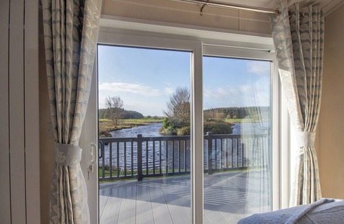 Annan Cabin | 2 bedroom accommodation in Annan