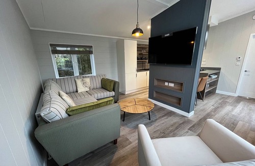 Annan Cabin | 2 bedroom accommodation in Annan