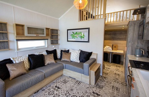 Annan Cabin | 2 bedroom accommodation in Annan