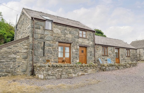 Bangor Cottage | 2 bedroom accommodation in Tregarth, near Bangor