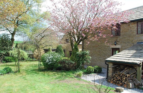Beeley House | 2 bedroom accommodation in Freebirch, near Chatsworth, Bakewell
