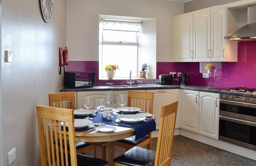 Buckie Cottage | 2 bedroom accommodation in Findochty, near Buckie