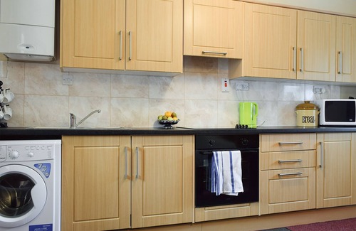 Comrie Cottage | 2 bedroom accommodation in Comrie, near Crieff