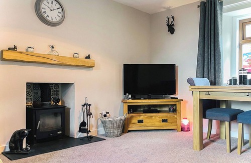 Buckie Cottage | 2 bedroom accommodation in Cullen