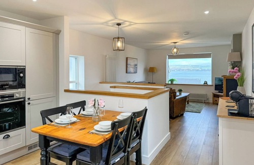 Kilmun Cottage | 2 bedroom accommodation in Dunoon