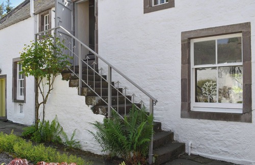Forfar Cottage | 2 bedroom accommodation in Pitscandly, near Forfar