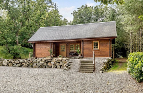 Killin Cottage | 2 bedroom accommodation in Killin, near Crianlarich