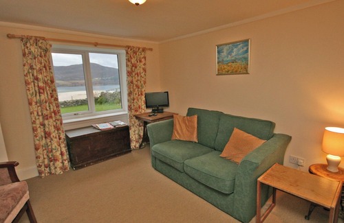 Lairg Cottage | 2 bedroom accommodation in Tongue, Sutherland