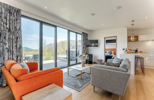 Lewes Ski Chalet | 2 bedroom accommodation in Lewes