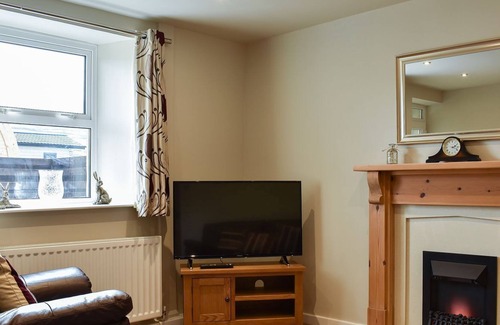 Hawes Cottage | 2 bedroom accommodation in Bainbridge Ings, near Hawes