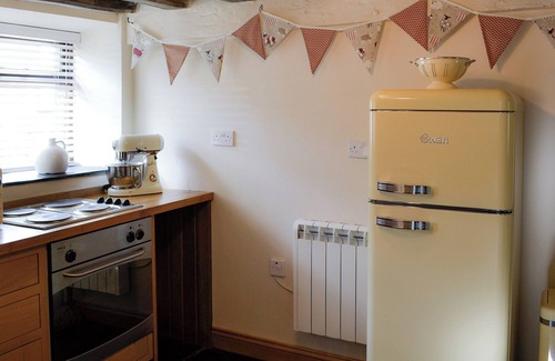 Manod Cottage | 2 bedroom accommodation in Cwm Penmachno, near Betws-y-Coed