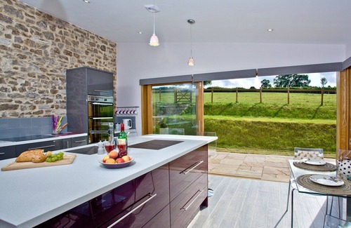 Higher Wambrook Cottage | 2 bedroom accommodation in Chard